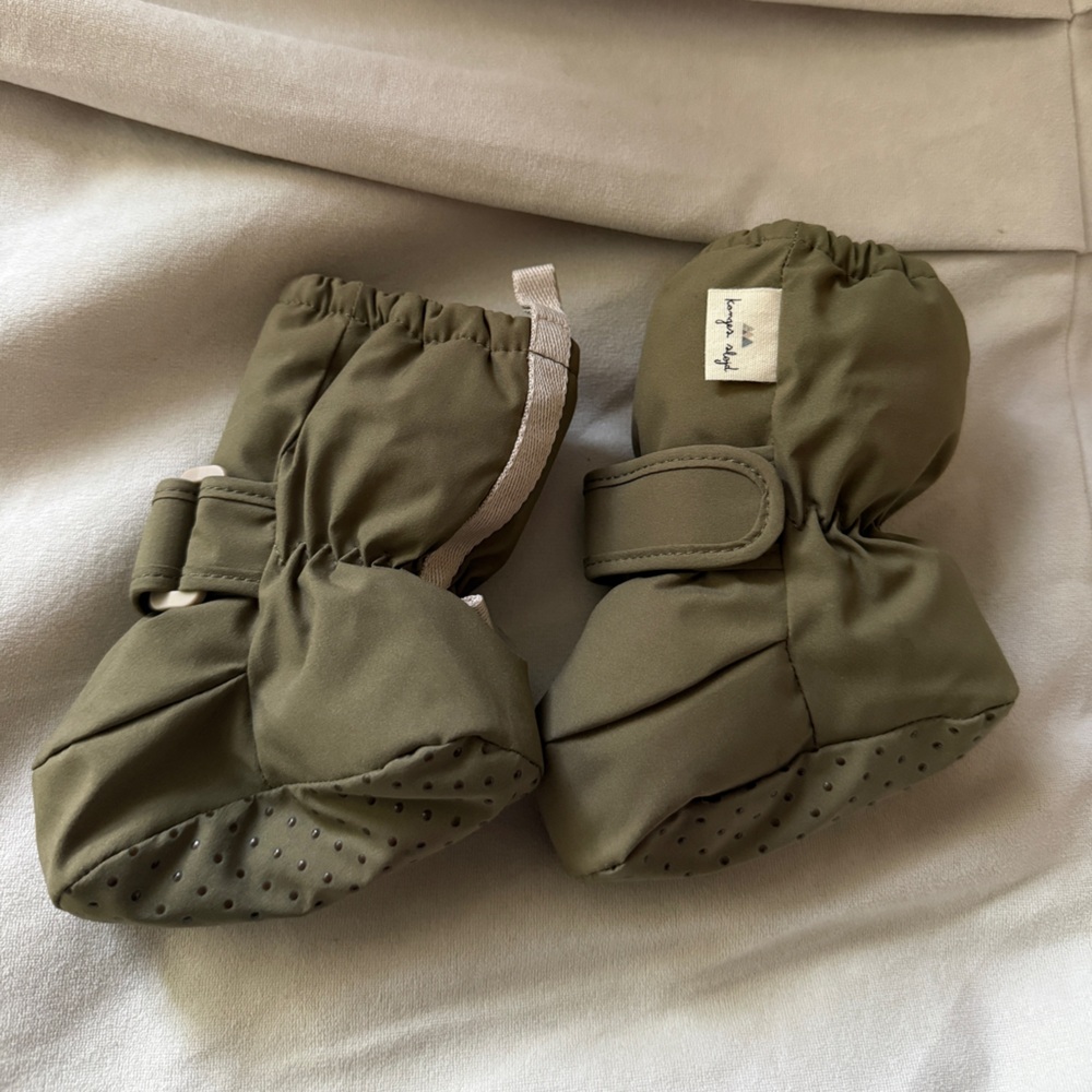 NWOT** Konges Slojd thermo baby boots, 0-3M